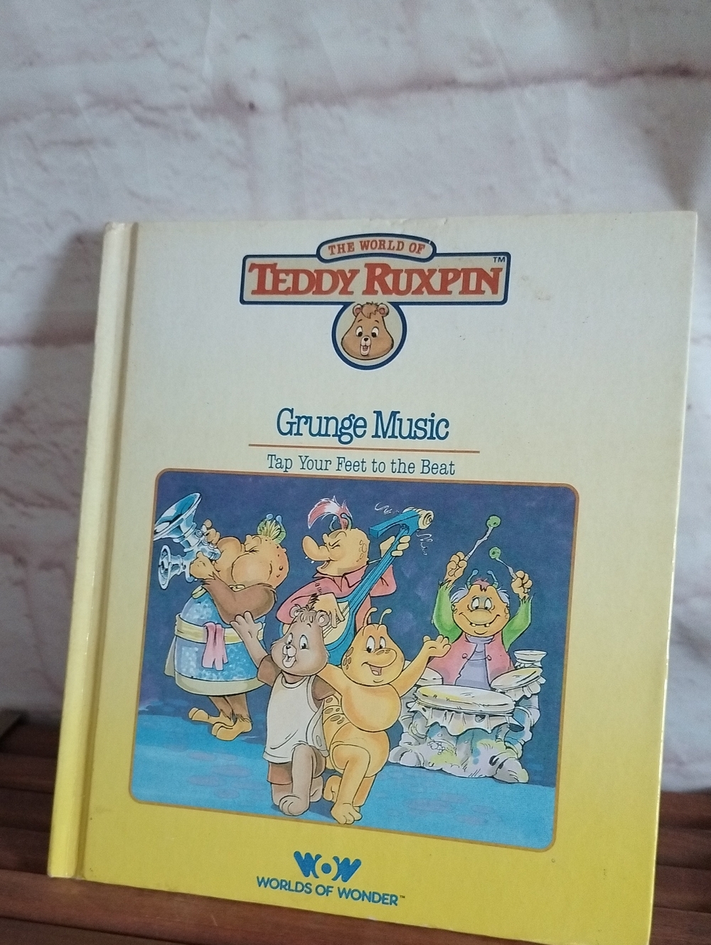 Grunge Music Kids Book - Yellow
